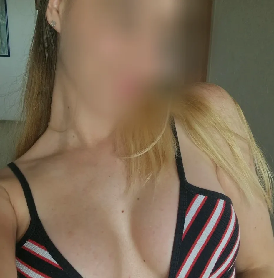Jette, 24