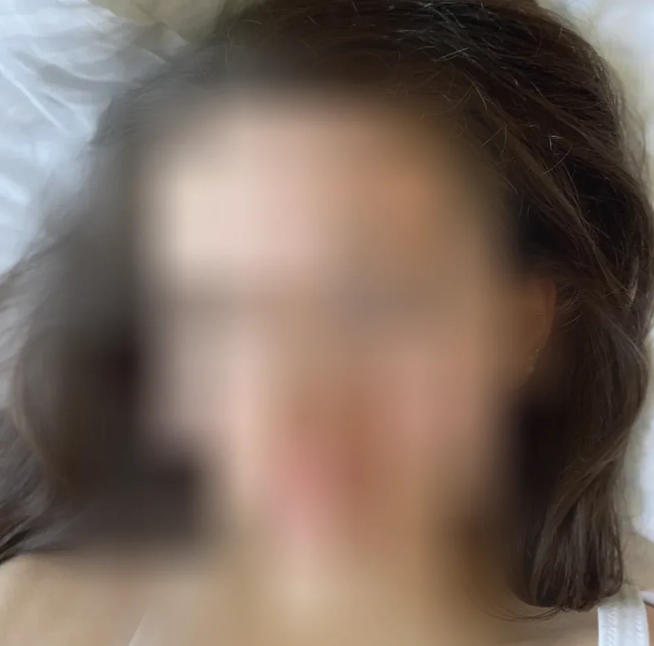 Katja, 24